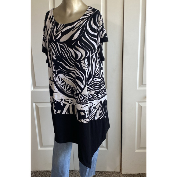 Chico's Tunic Top Size 3 Women XL Abstract Artsy Asymmetric Short Sleeve Classic - Picture 2 of 8